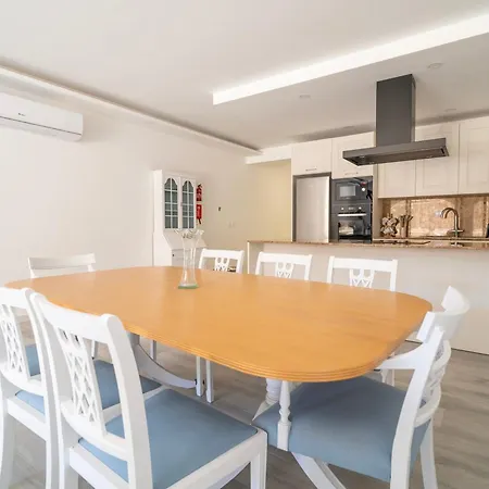Appartamento Hal Wardija In Qala, Gozo With Terrace, Pool & Bbq