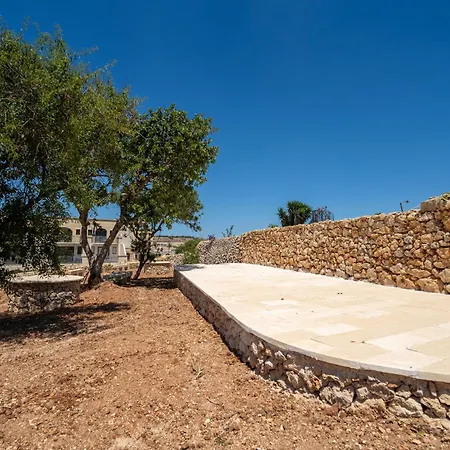 Appartamento Hal Wardija In Qala, Gozo With Terrace, Pool & Bbq