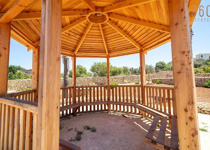 Apartamento Serene With Terrace & Pool & Bbq Access,qala By 360 Estates