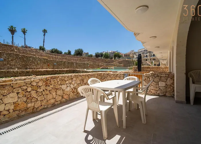 Apartamento Serene With Terrace & Pool & Bbq Access,qala By 360 Estates *
